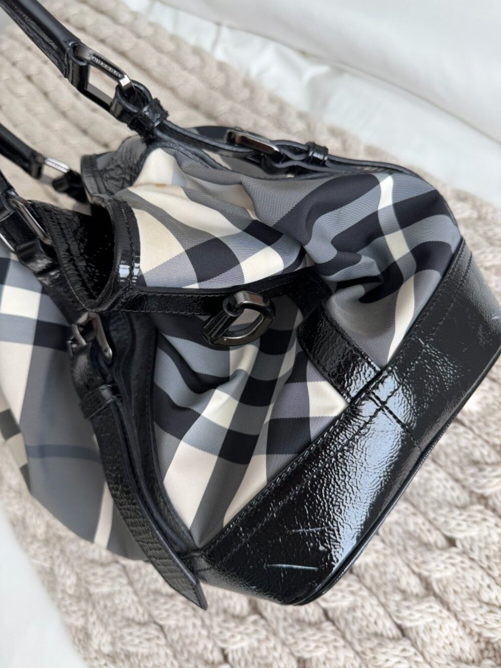 Vintage Burberry Black Beat Check Lowry Satchel & Matching Wallet Set - Picture 2 of 16